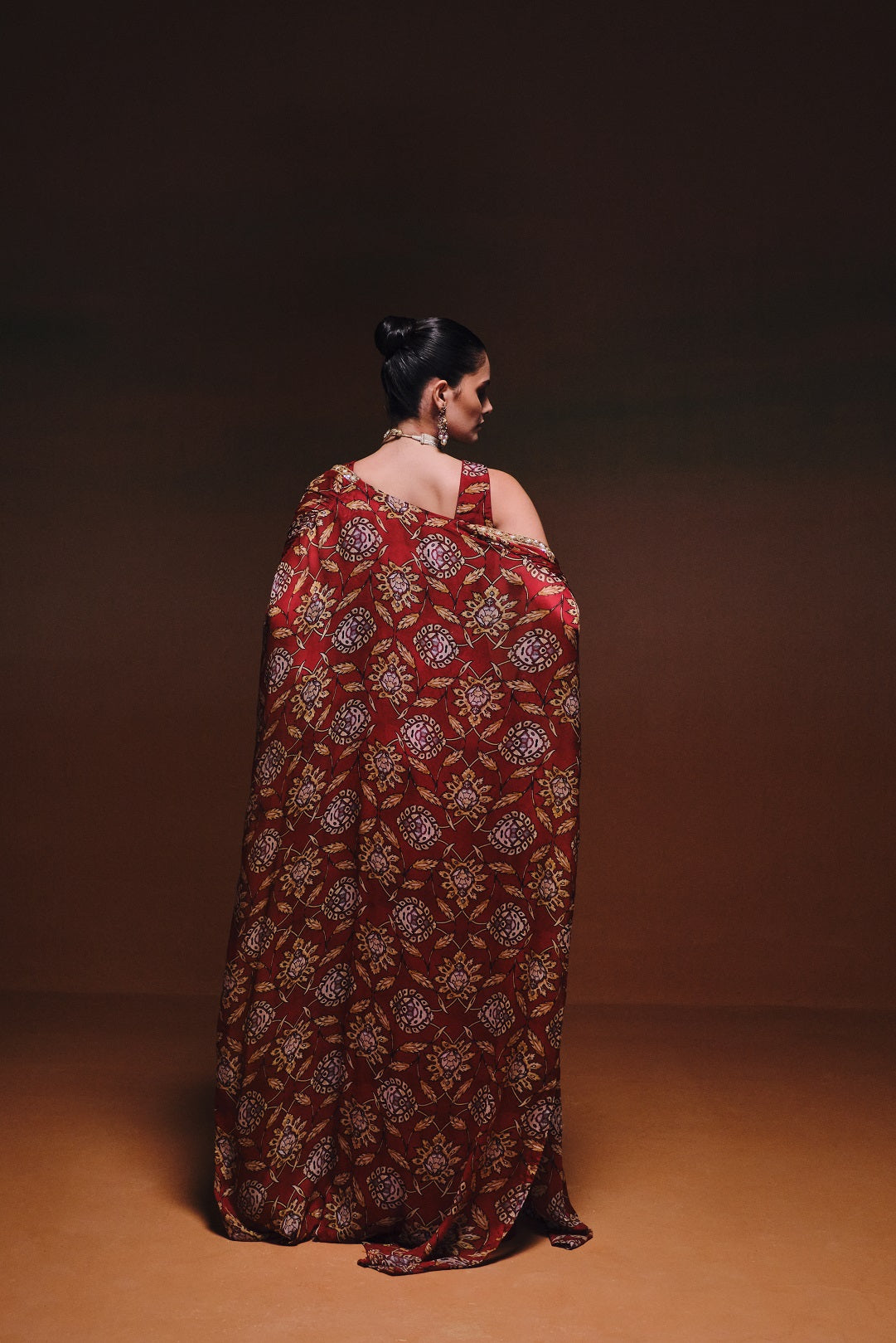 ZAAVIA CAPE SET WITH DRAPE SKIRT